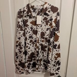 NWT Ranch Dressn Cow Print Top